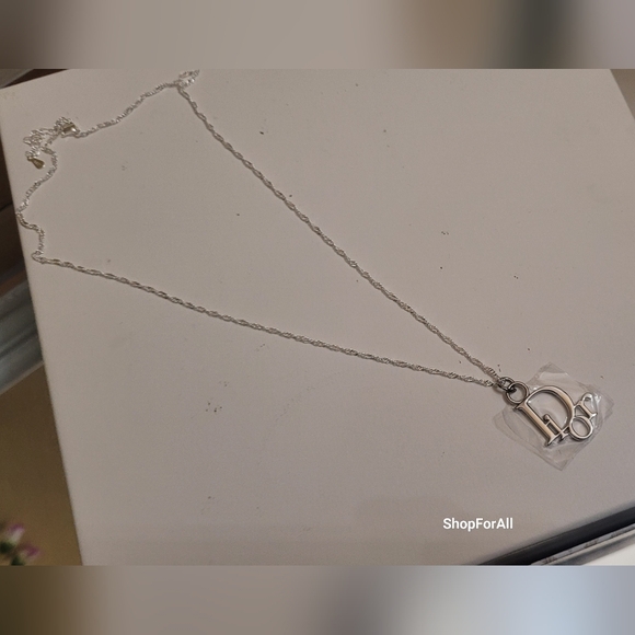 Dior - Picture 7 of 7